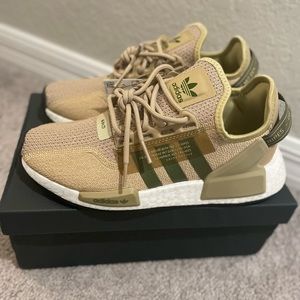 Adidas Originals NMD R1.V2